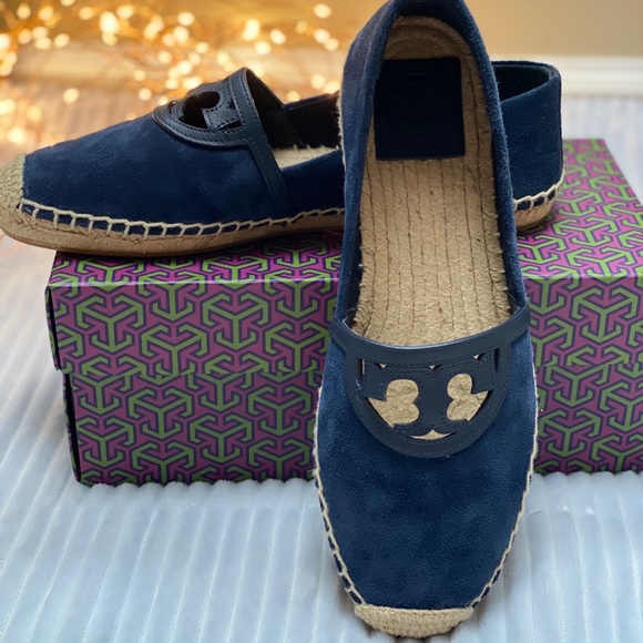 Tory Burch Sidney Espadrilles - Picture 4 of 10